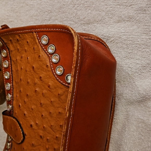 Purse - Picture 4 of 8